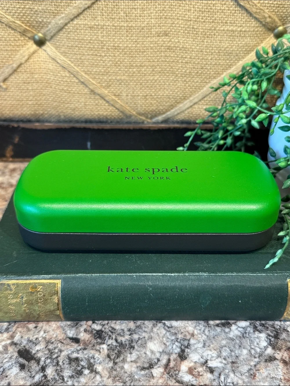 kate spade Green and Black Hard Eyeglass Case